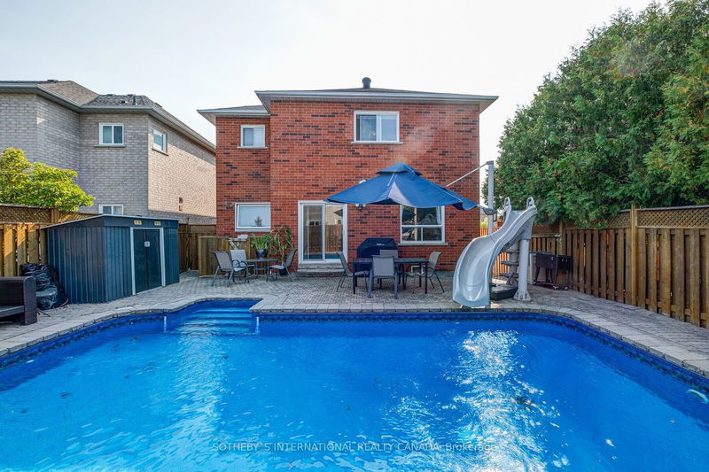 121 Kirkbride Cres  Vaughan, L6A 2J6 | Image 32