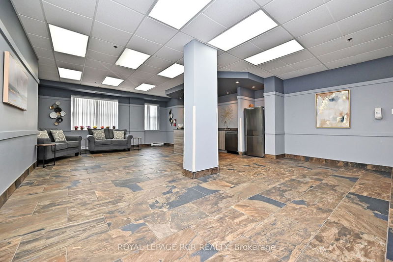  P1013 - 260 Davis Dr  Newmarket, L3Y 7C3 | Image 30