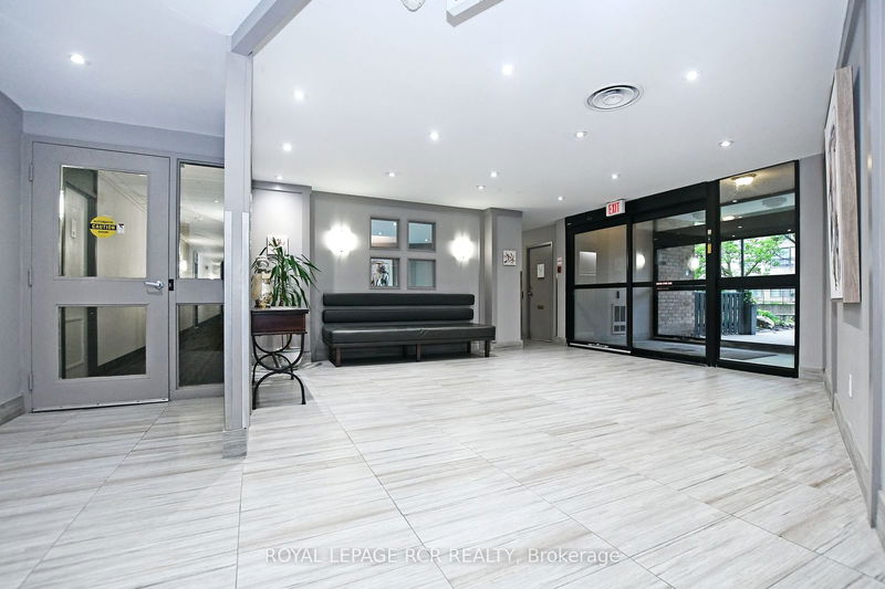  P1013 - 260 Davis Dr  Newmarket, L3Y 7C3 | Image 31