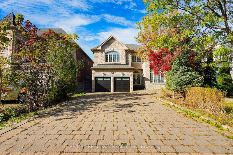 78 Yongehurst Rd  Richmond Hill, L4C 3T2 | Image 1