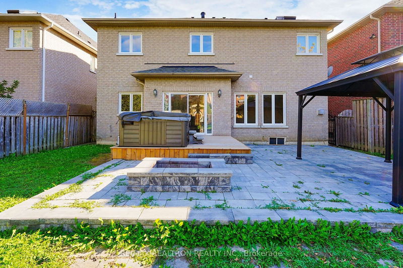 78 Yongehurst Rd  Richmond Hill, L4C 3T2 | Image 25