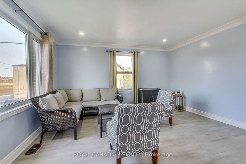 15 Grencer Rd  Bradford West Gwillimbury, L3Z 3Z2 | Image 7