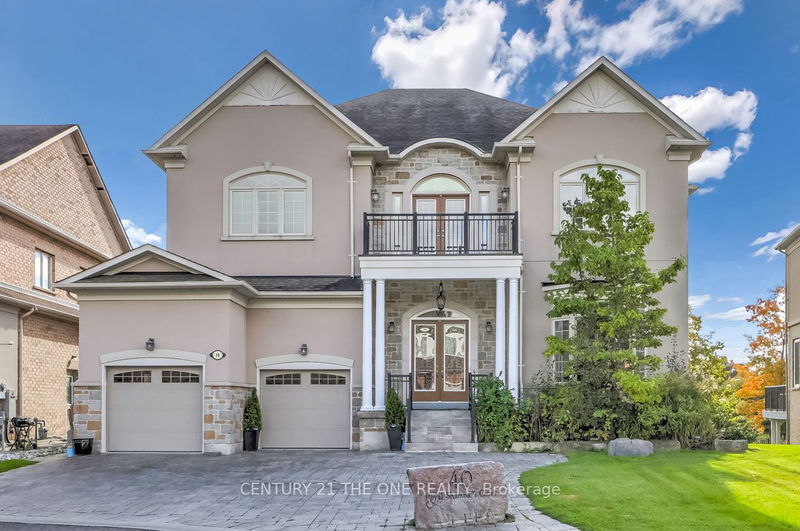 40 Royal Shamrock Crt  Whitchurch-Stouffville, L4A 0C9 | Image 1