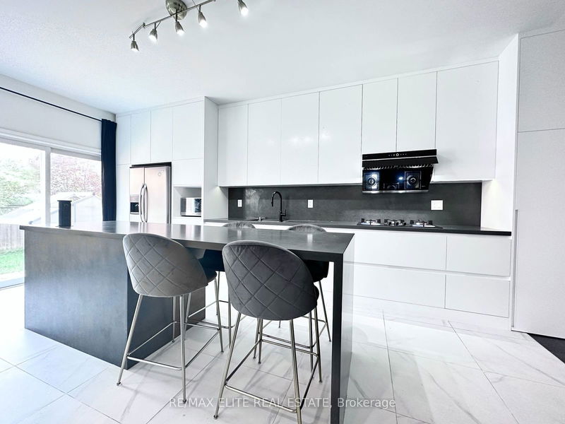 home for lease on 7 Neeley Road