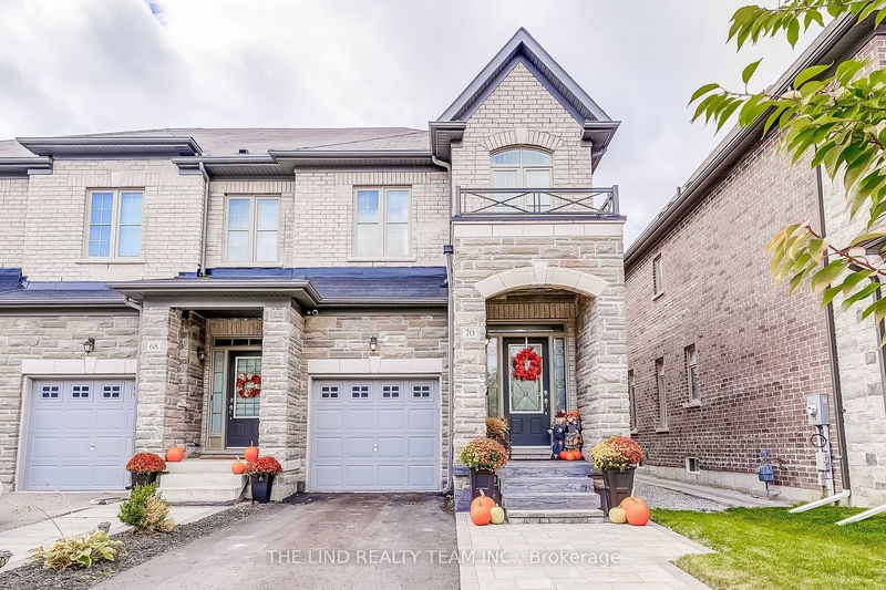 70 Walter Proctor Rd  East Gwillimbury, L9N 0L6 | Image 1