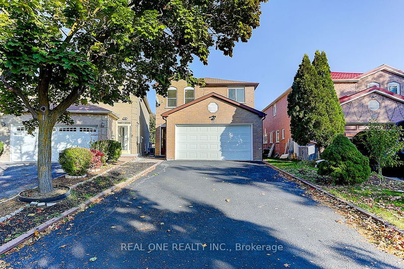 home for sale on 113 Beckwith Crescent