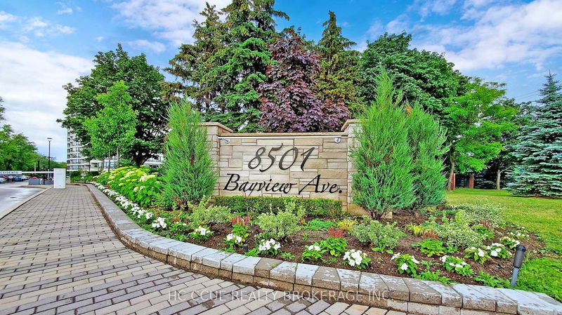 home for sale on 319-8501 Bayview Avenue