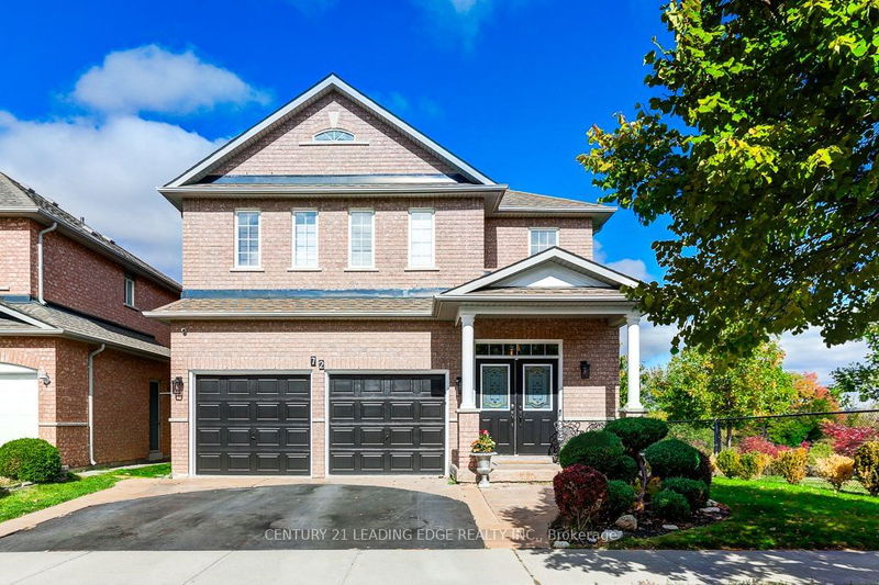 72 HILLWOOD St, Markham - Berczy image-0-0