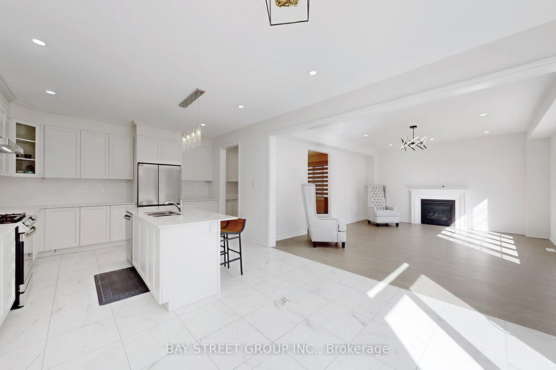 57 Big Canoe Dr, Georgina, L0E 1R0 | Image 3