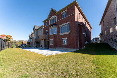 42 Marlene Johnston Dr, East Gwillimbury - Holland Landing image-0-1