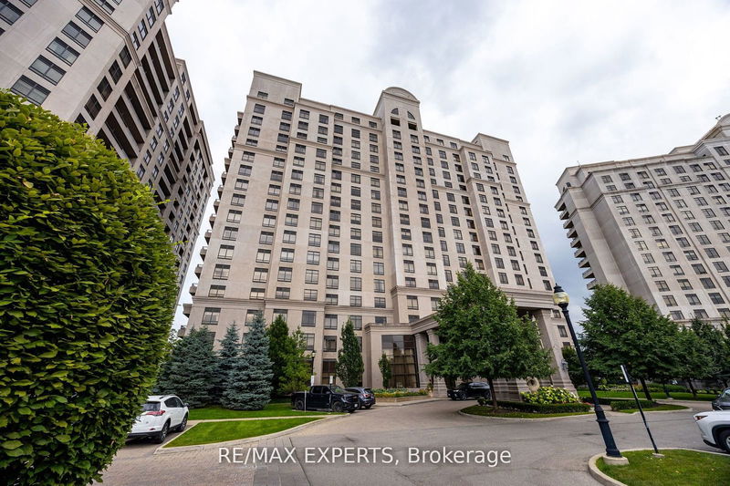 home for lease on 414-9245 Jane Street
