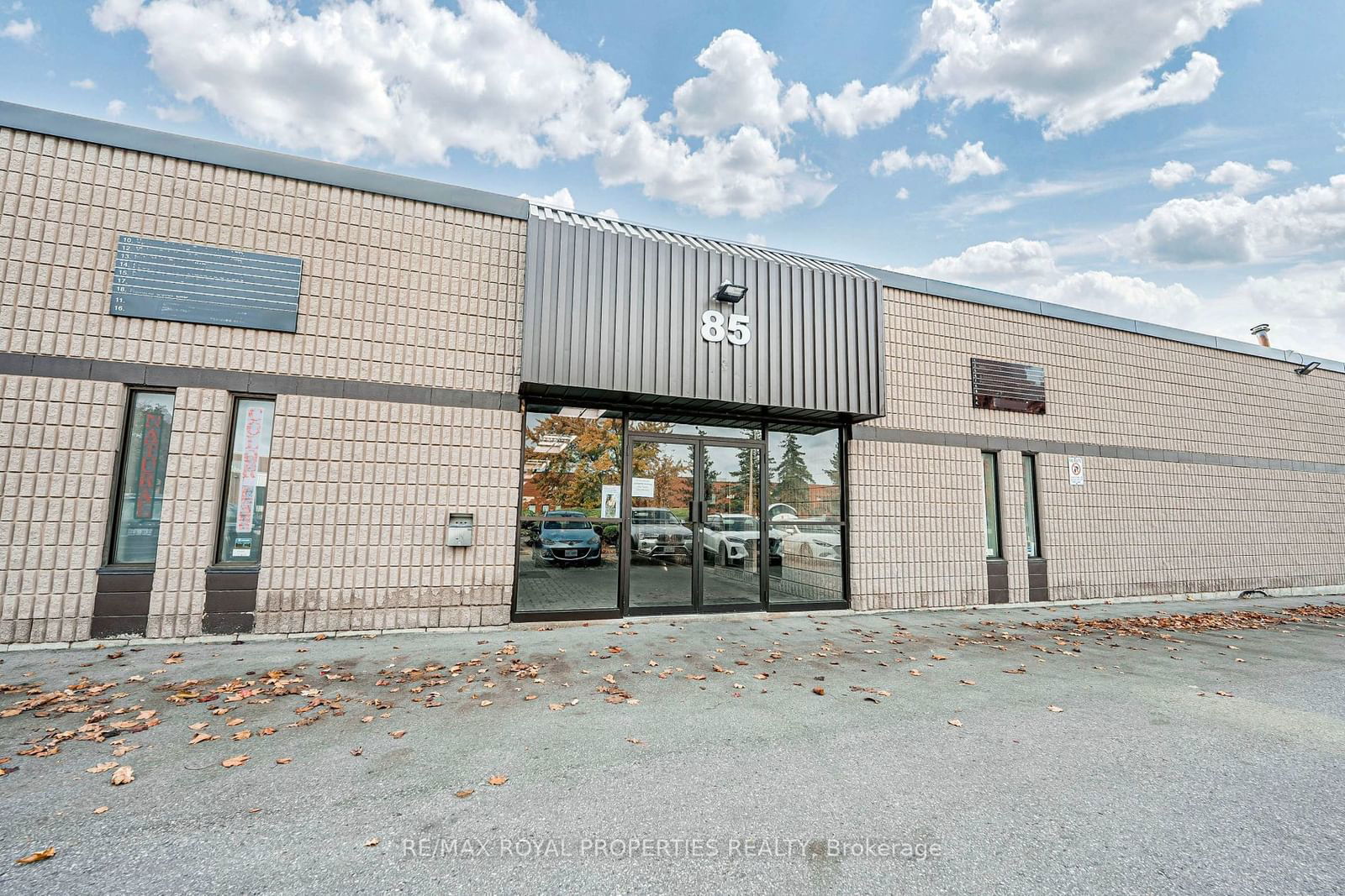 Industrial for sale at 15-85 Ferrier Street, Markham, Milliken Mills West, L3R 2Y9 - MLS: N9506293