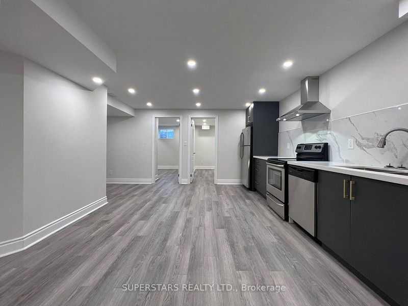 home for lease on Bsmt-17 Briarfield Avenue