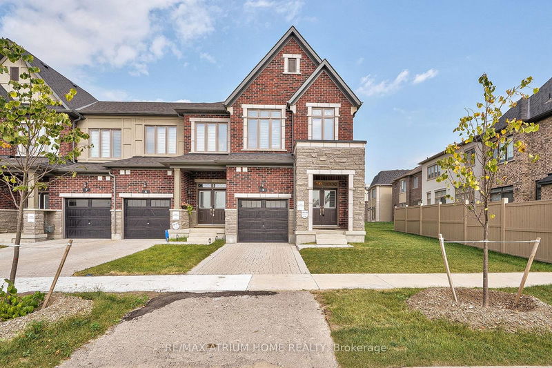 home for lease on 3 Jessica Antonella Street E