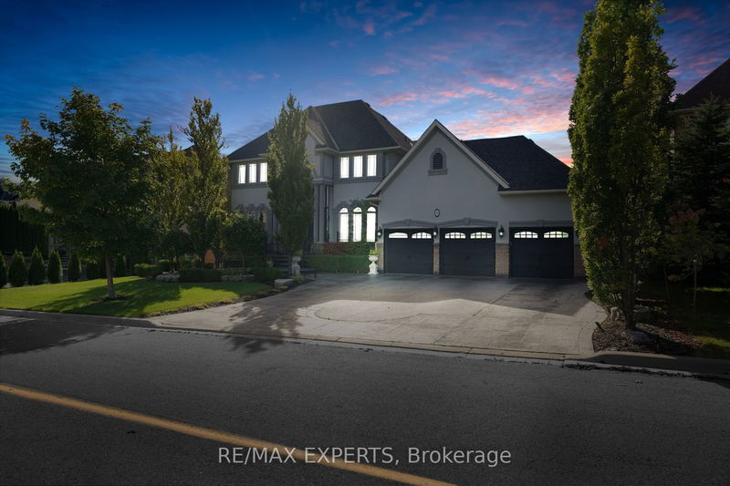 home for sale on 91 Hunterwood Chse