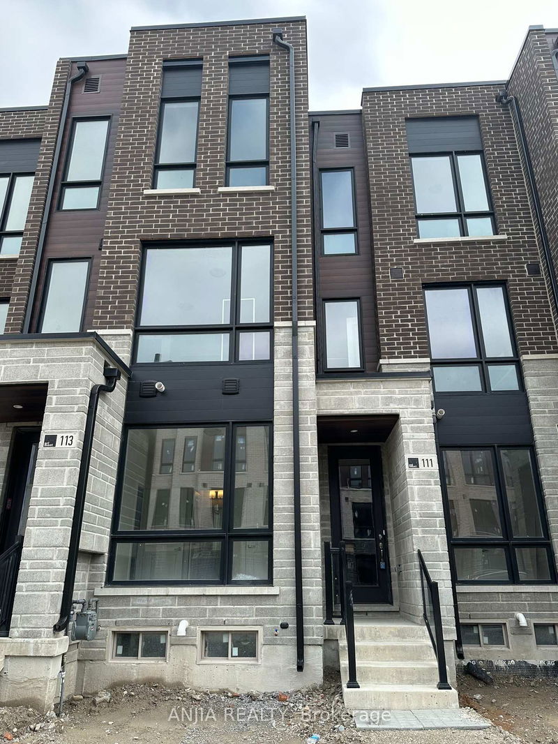 home for lease on 111 Stauffer Crescent