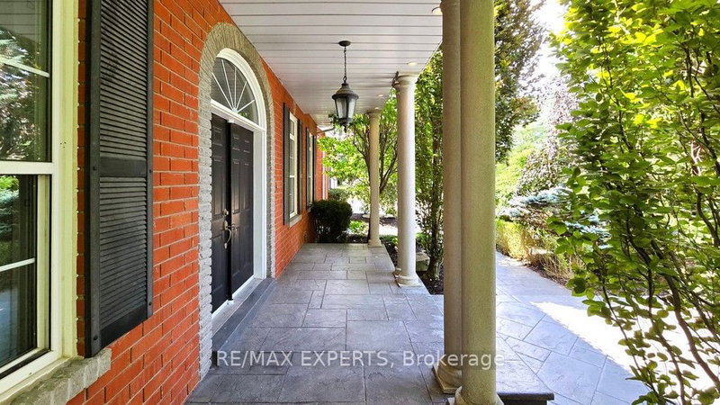 27 Theresa Circ, Vaughan, L0J 1C0 | Image 2