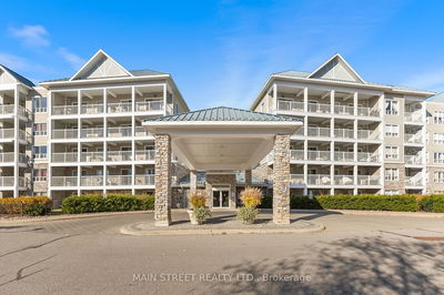 Unit 114 — 900 Bogart Mill Tr, Newmarket - Gorham-College Manor image-0-1