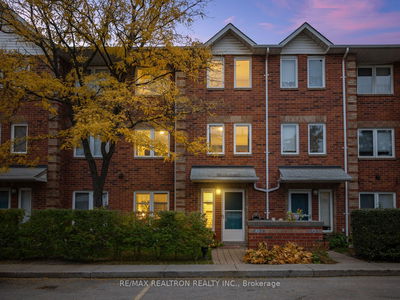 Unit 504 — 900 Steeles Ave, Vaughan - Lakeview Estates