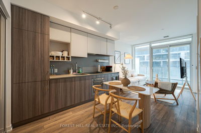 Unit 306 — 5 Buttermill Ave, Vaughan - Vaughan Corporate Centre image-0-2