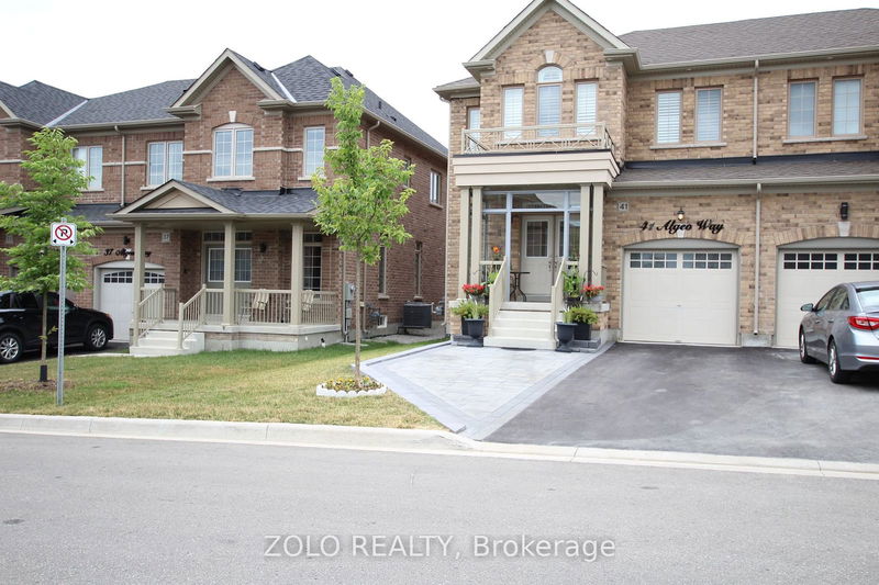 home for lease on 41 Algeo Way