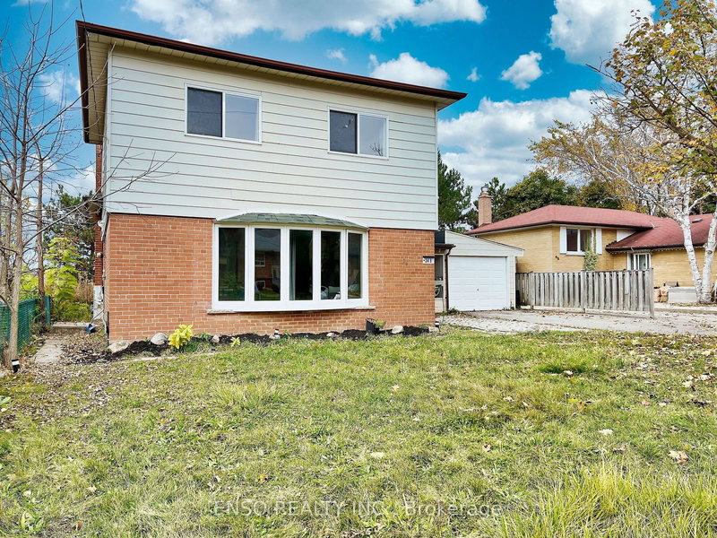 Unit A - 24 Gentry Cres, Richmond Hill, L4C 2G9 | Image 2