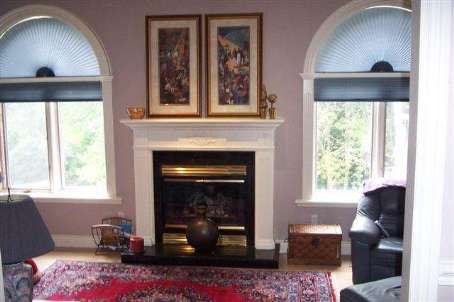 12 Jarvis Ave, Aurora, L4G6W8 | Image 3