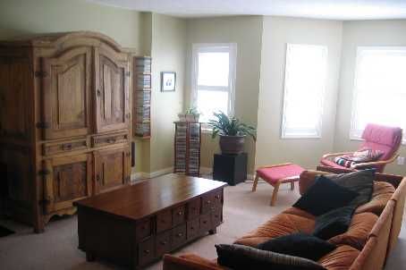 225 Walkerville Rd, Markham, L6B1C6 | Image 3