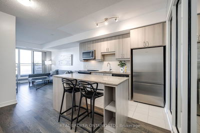 Unit 213 — 9201 Yonge St, Richmond Hill - Langstaff