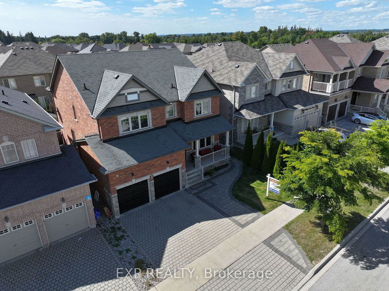 8 Philips Lake Crt, Richmond Hill - Jefferson image-0-0