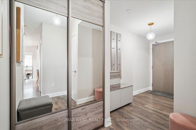 Unit 614 — 4800 Highway 7, Vaughan - East Woodbridge image-0-2