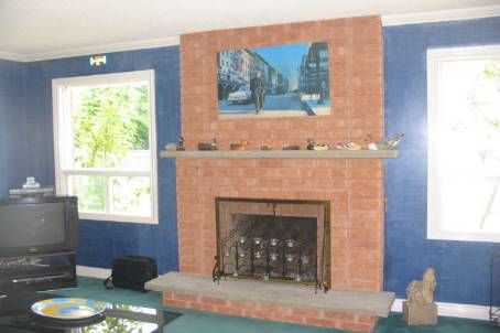 Detached House sold at 12 Verona Crescent, Georgina, Keswick North, L4P3N4 - MLS: N976039