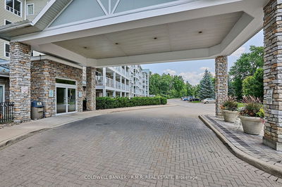 Unit 524 — 900 Bogart Mill Tr, Newmarket - Gorham-College Manor image-0-2