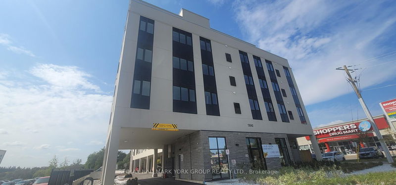 Unit LP06 — 13042 Yonge St, Richmond Hill - Oak Ridges image-0-0