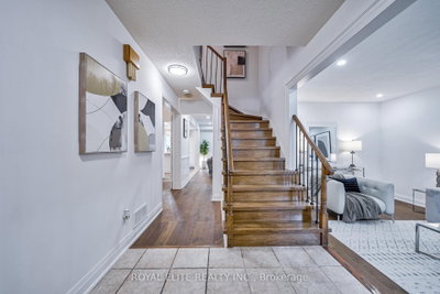 92 Breckonwood Crescent — photo 4