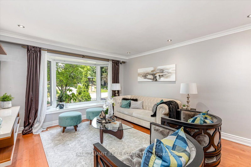 47 Ladyslipper Crt, Markham, L3T 2S6 | Image 3