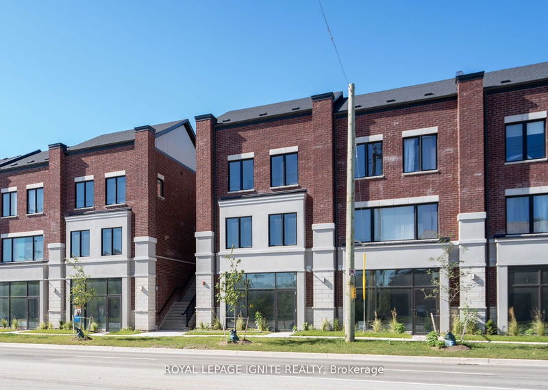 Unit 16 — 220 DISSETTE St, Bradford West Gwillimbury - Bradford image-0-0