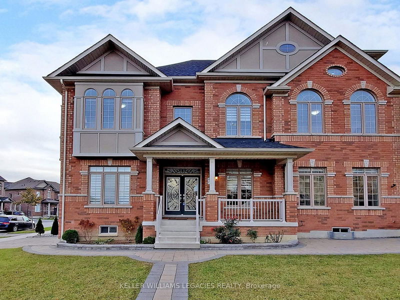 home for sale on 209 Kincardine Street