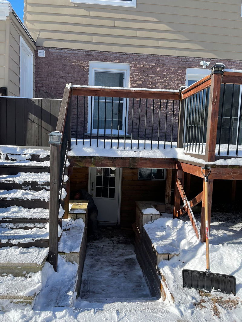 home for lease on Base-19447 Yonge Street