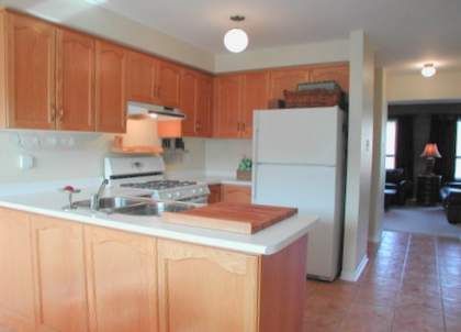 118 Mugford Rd, Aurora, L4G7J8 | Image 2