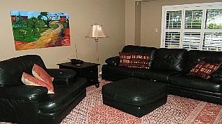 284 Randall Cres, Milton, L9T4X7 | Image 2