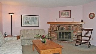 912 Laurier Ave, Milton, L9T4H6 | Image 2