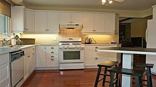 5193 Lakeshore Rd, Burlington, L7L1C7 | Image 2