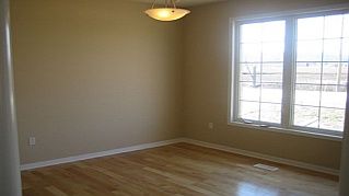 401 Tonelli Lane, Milton, L9T0N4 | Image 2