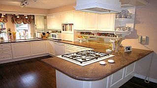 481 Chartwell Rd, Oakville, L6J4A6 | Image 2