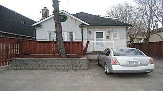 865 Lakeshore Rd E, Mississauga, L5E1E2 | Image 2