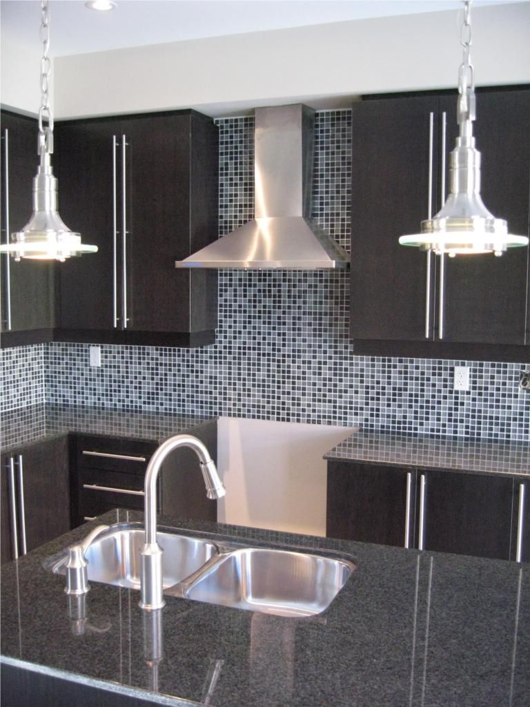 2388 Stone Glen Cres, Oakville, L6M Oc7 | Image 2