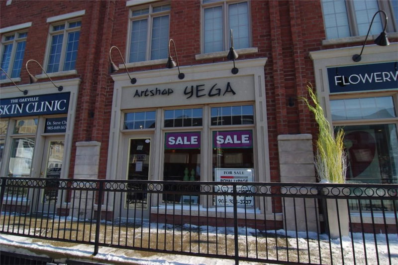 6 - 86 Lakeshore Rd W, Oakville, L6K 1E1 | Image 3