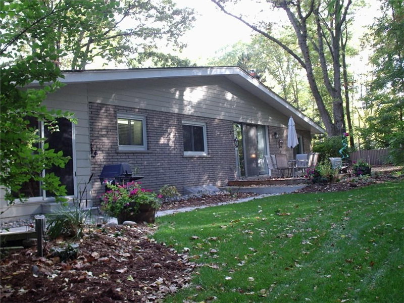 344 Dalewood Dr, Oakville, L6J4P5 | Image 3