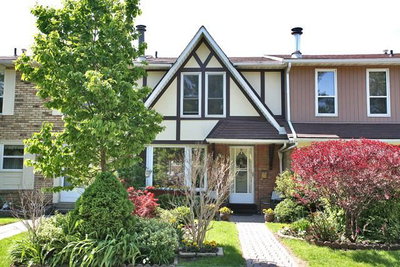 Townhouse sold at 2-2238 Upper Middle Road, Burlington, L7P 2Z9 - Brant Hills - MLS: O1626138